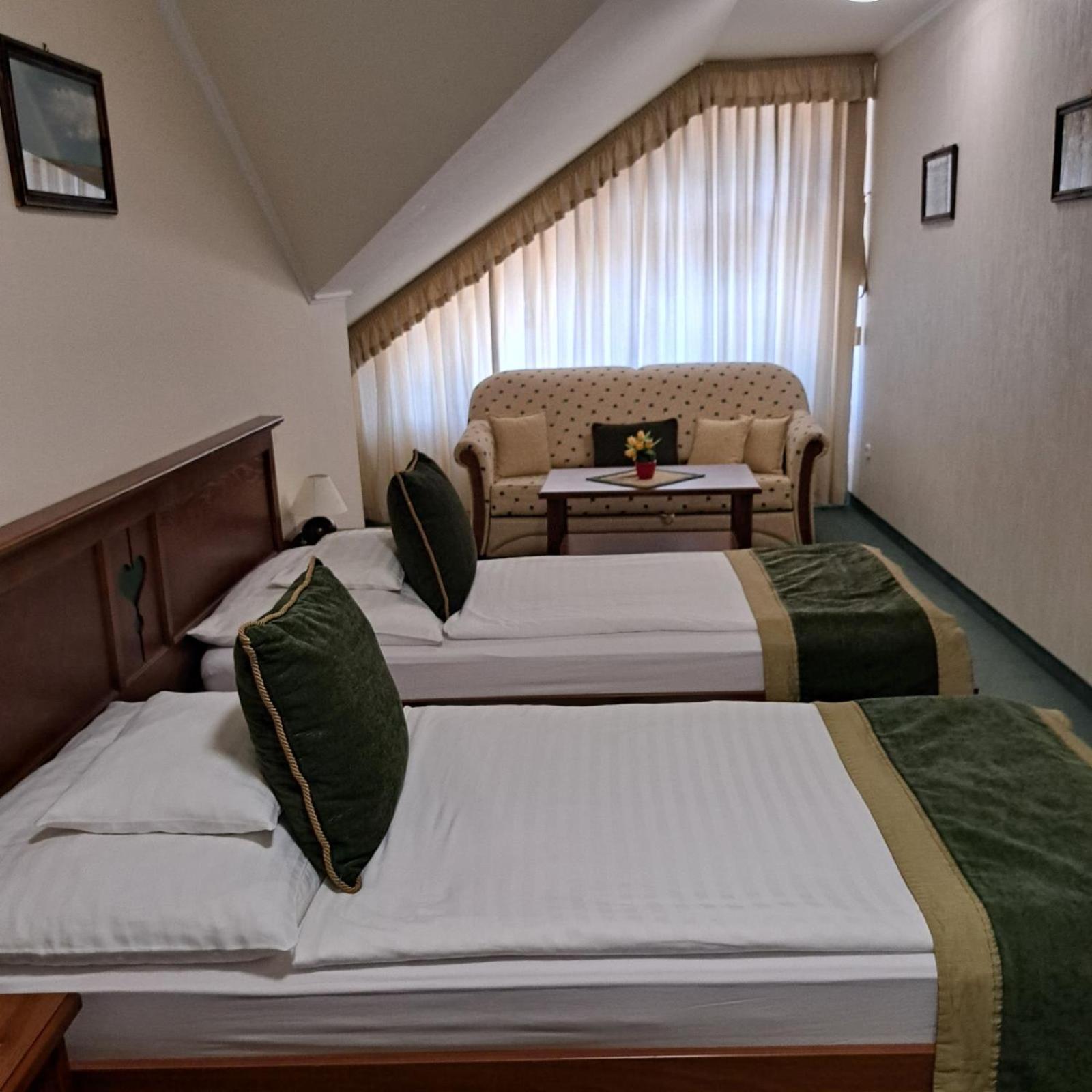 Bed and Breakfast Kígyósi Csárda&Panzió Fulopszallas Exterior foto